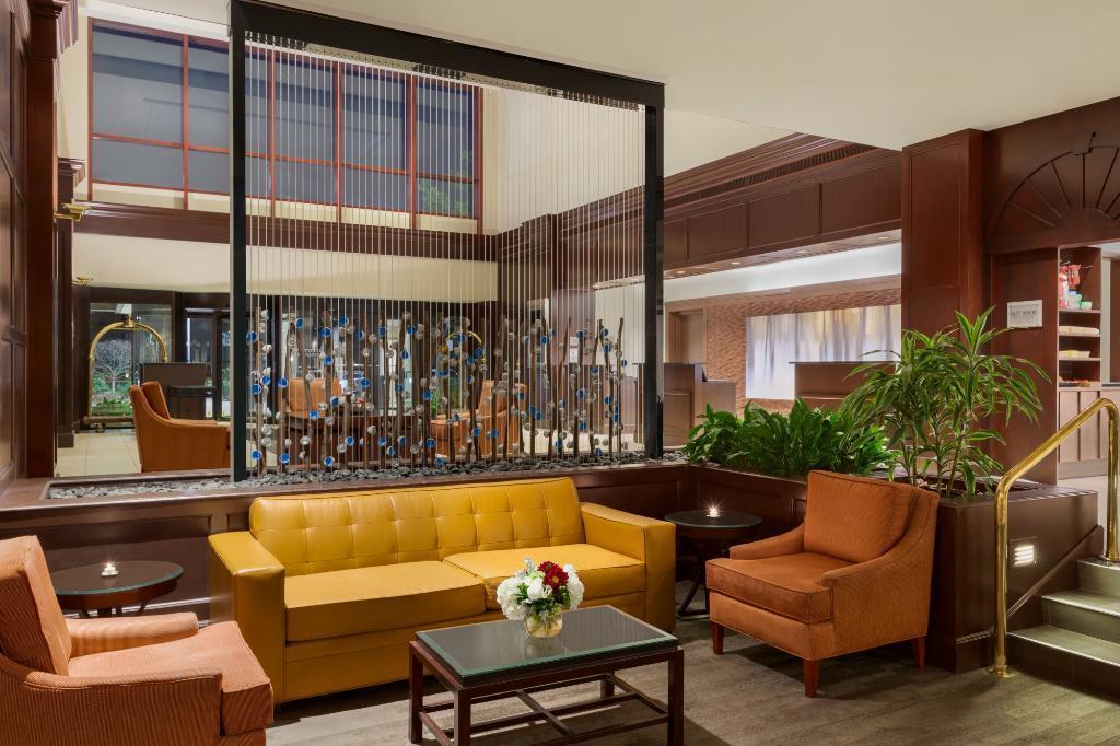 Embassy Suites by Hilton Boston/Waltham, Waltham, MA Jobs Hospitality