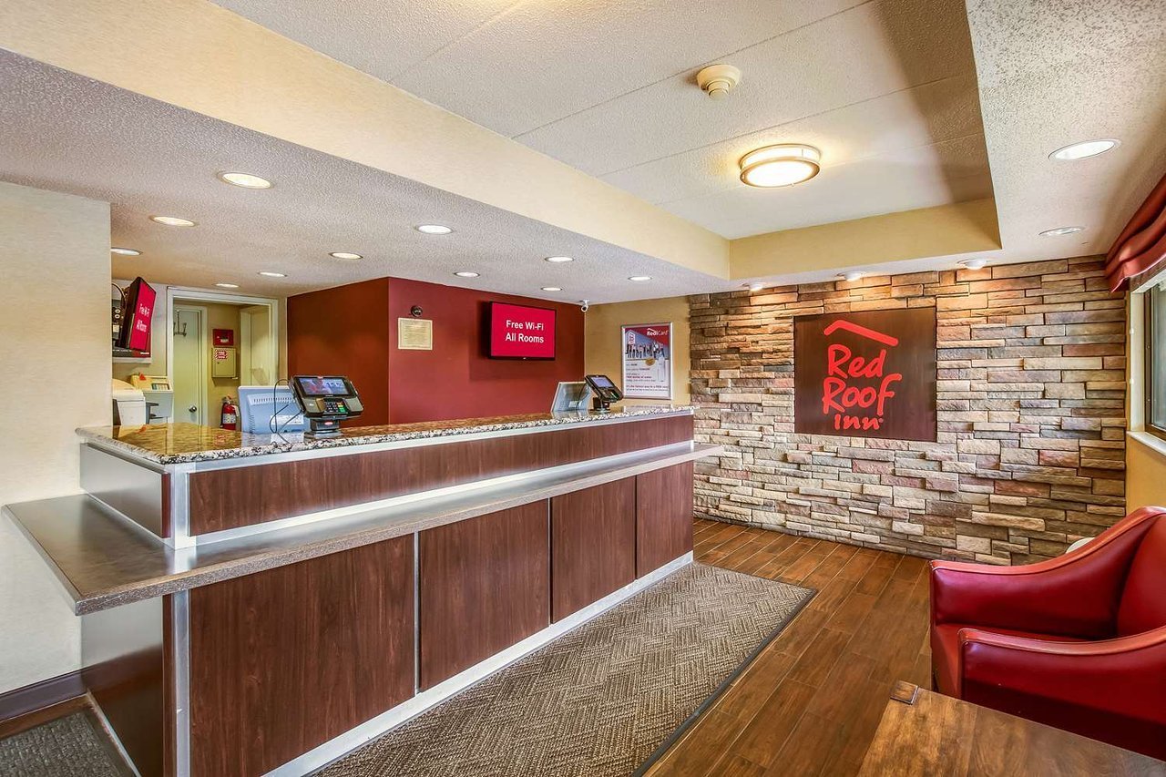 Red Roof Inn Detroit Plymouth/Canton, Plymouth, MI Jobs Hospitality