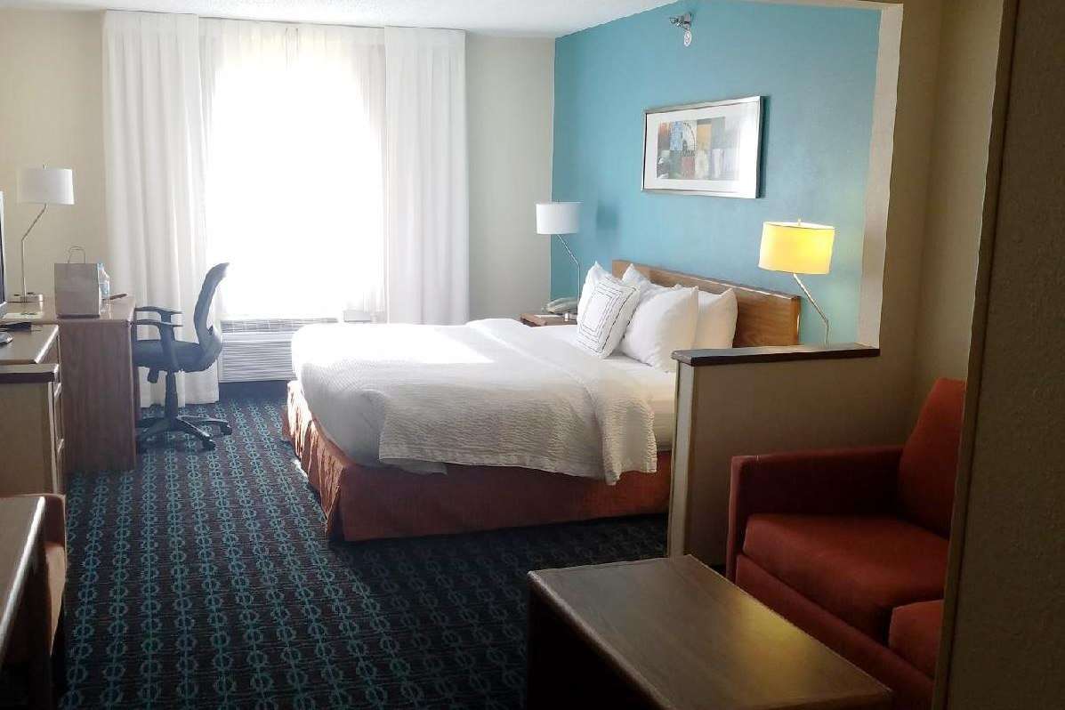 AmericInn by Wyndham Moline Airport/Quad Cities, Moline, IL Jobs