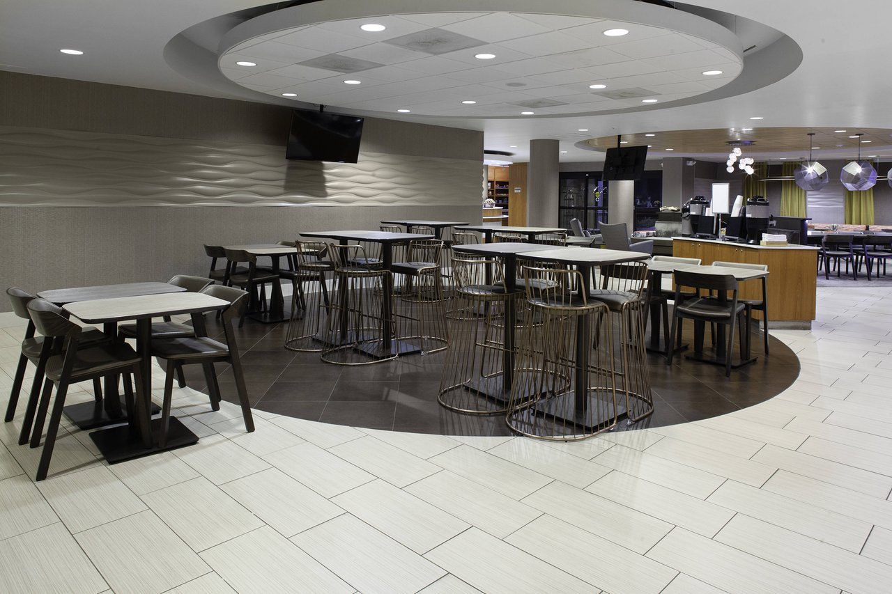 SpringHill Suites Cincinnati North/Forest Park, Cincinnati, OH Jobs