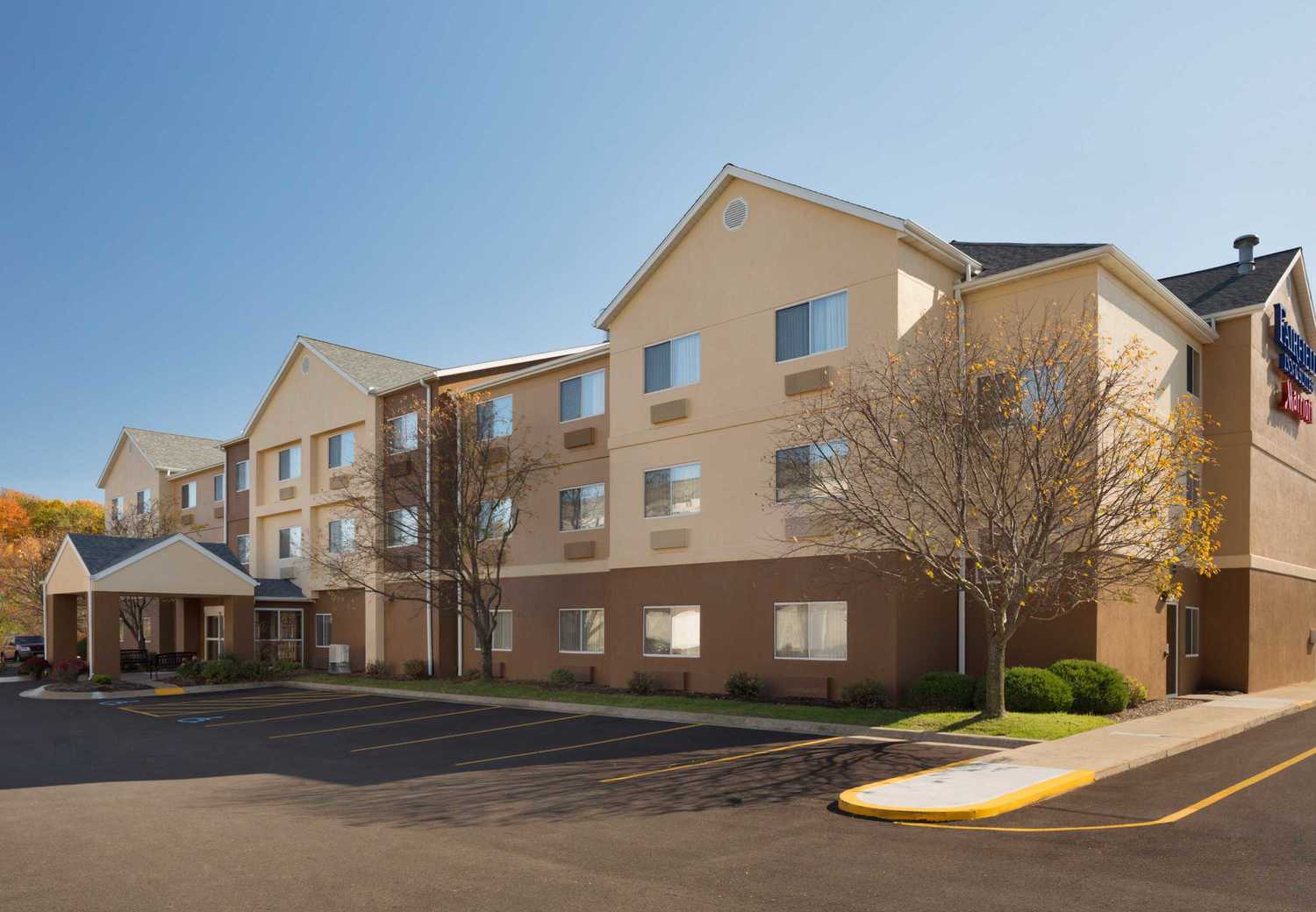 Fairfield Inn & Suites by Marriott Youngstown Boardman/Poland, Poland