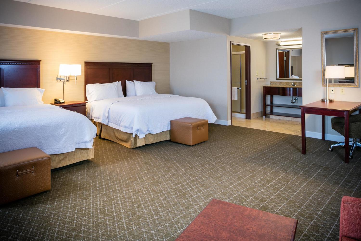 Hampton Inn & Suites ToledoPerrysburg, Rossford, OH Jobs Hospitality