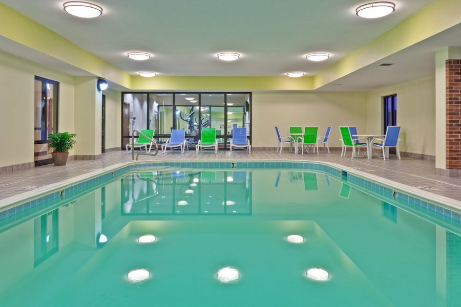 Holiday Inn Express & Suites Dayton West Brookville, Brookville, OH