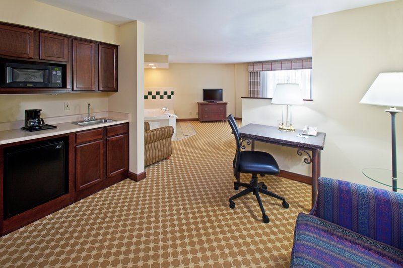 Country Inn & Suites By Carlson Des Moines West, Clive, IA Jobs