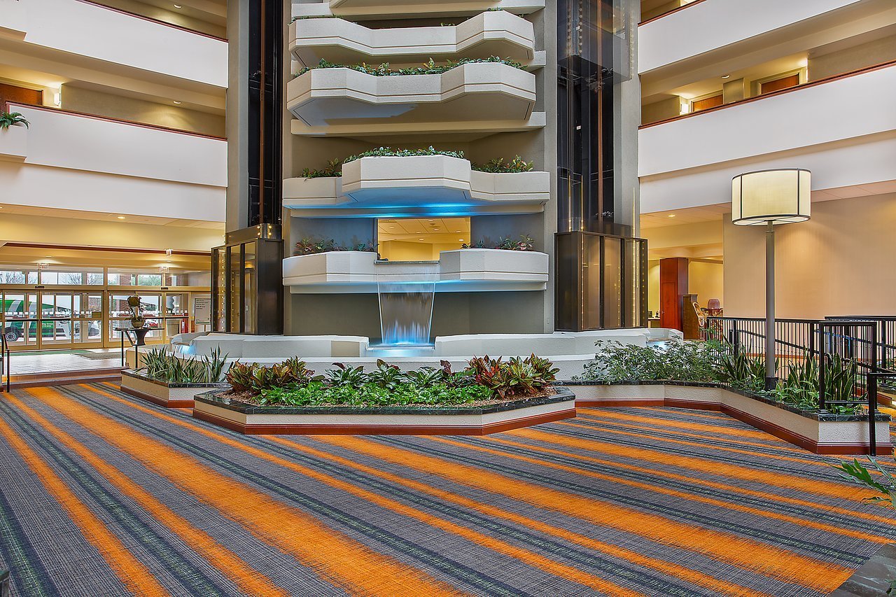 Holiday Inn University PlazaBowling Green, Bowling Green, KY Jobs