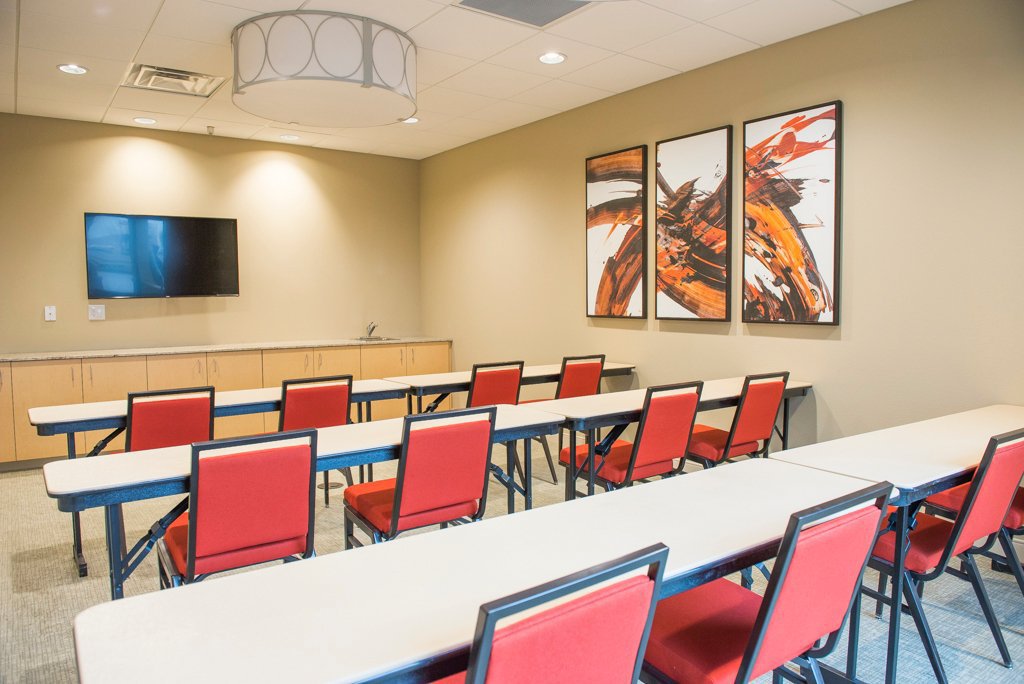 Candlewood Suites Fargo West Acres, Fargo, ND Jobs Hospitality Online