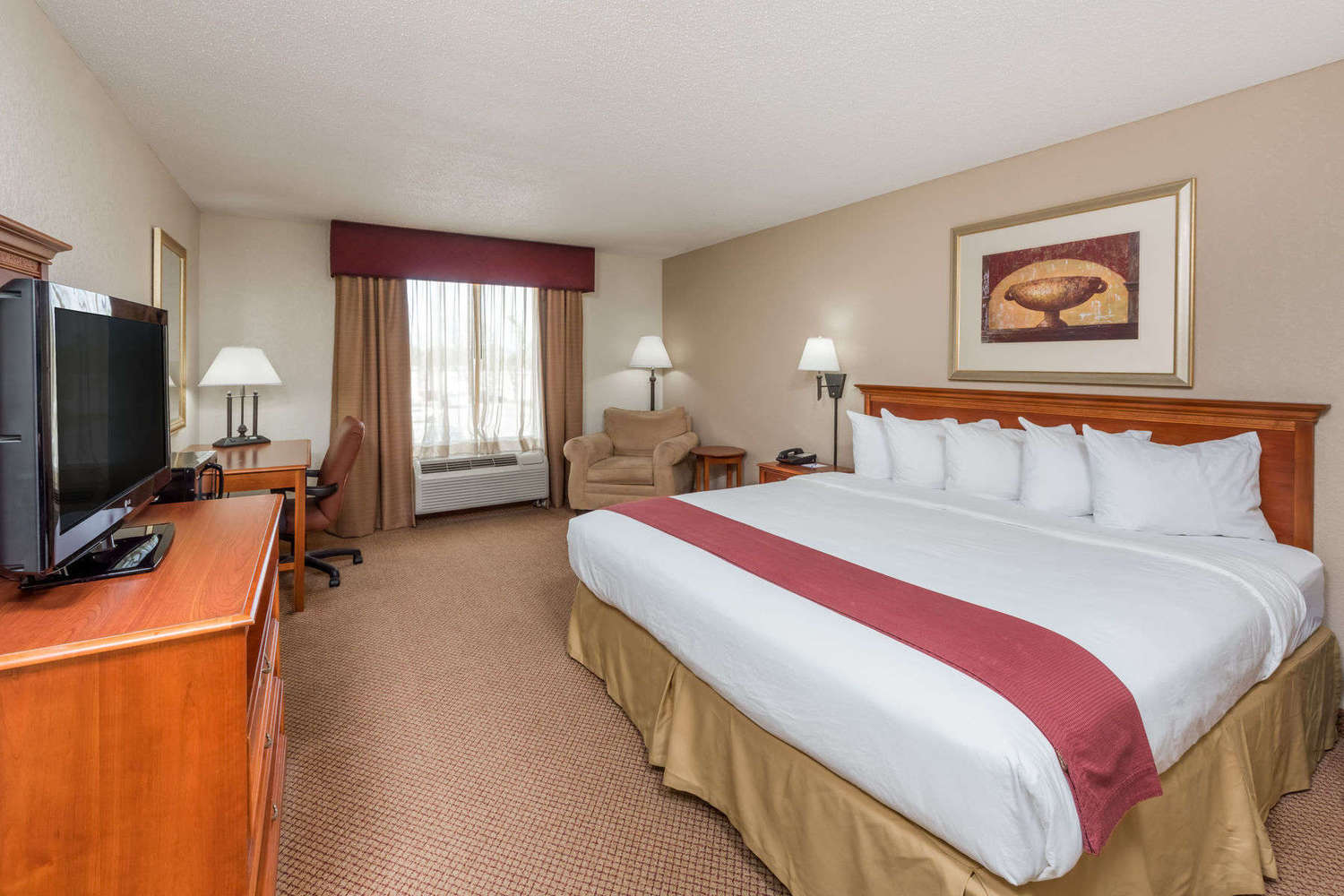 Baymont Inn & Suites Highland, Highland, IL Jobs Hospitality Online