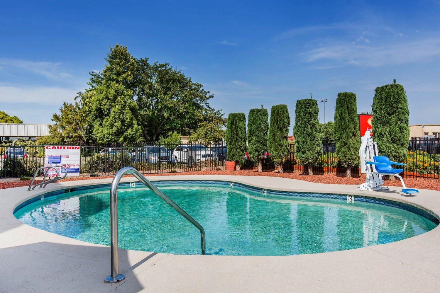 Econo Lodge Inn & Suites Yuba City/Marysville, Yuba City, CA Jobs