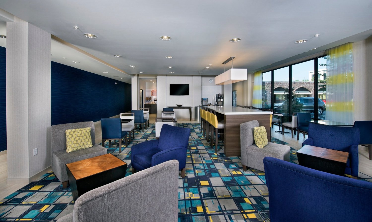 La Quinta Inn & Suites BransonHollister, Hollister, MO Jobs