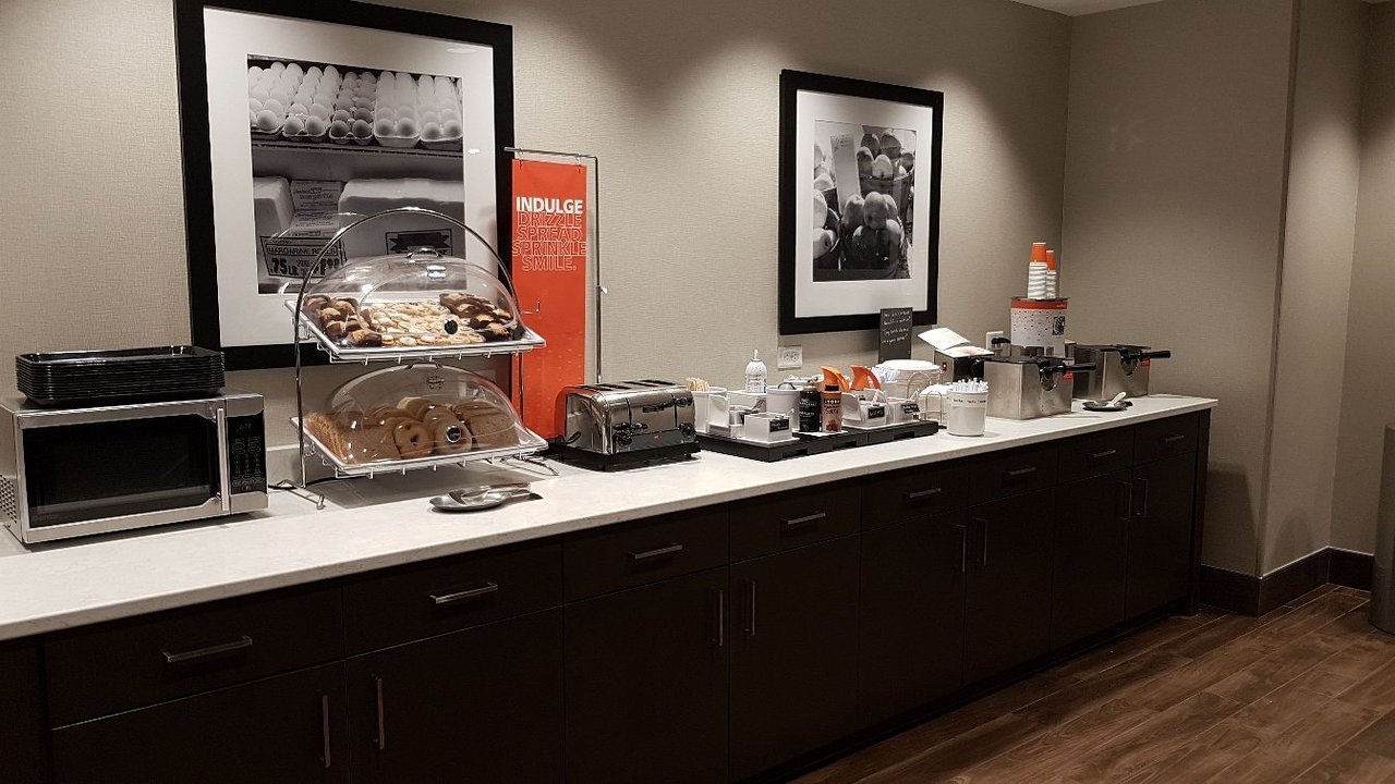 Hampton Inn & Suites Overland Park South, Overland Park, KS Jobs