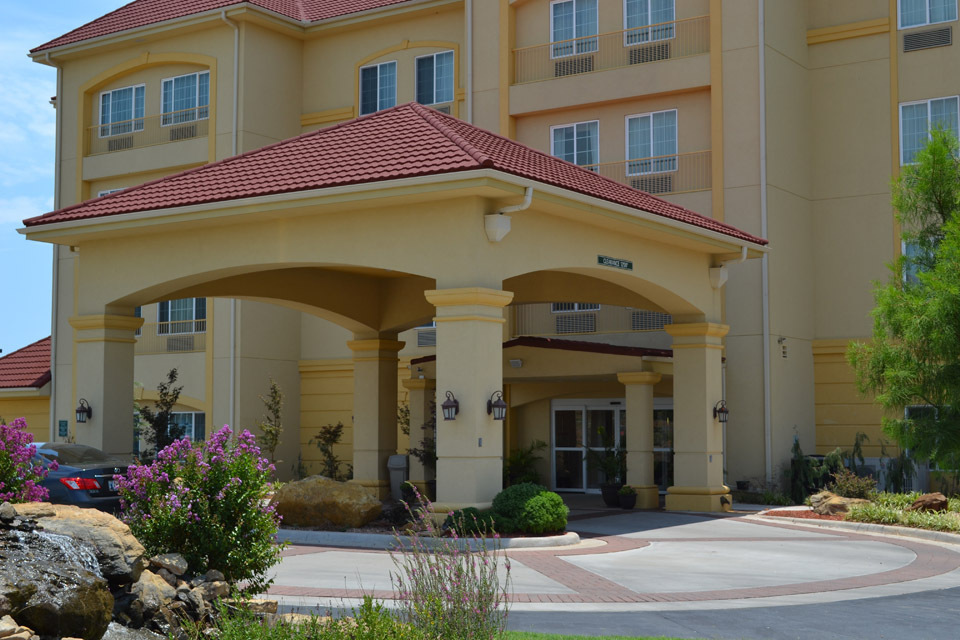 La Quinta Inn & Suites Ardmore Central, Ardmore, OK Jobs Hospitality