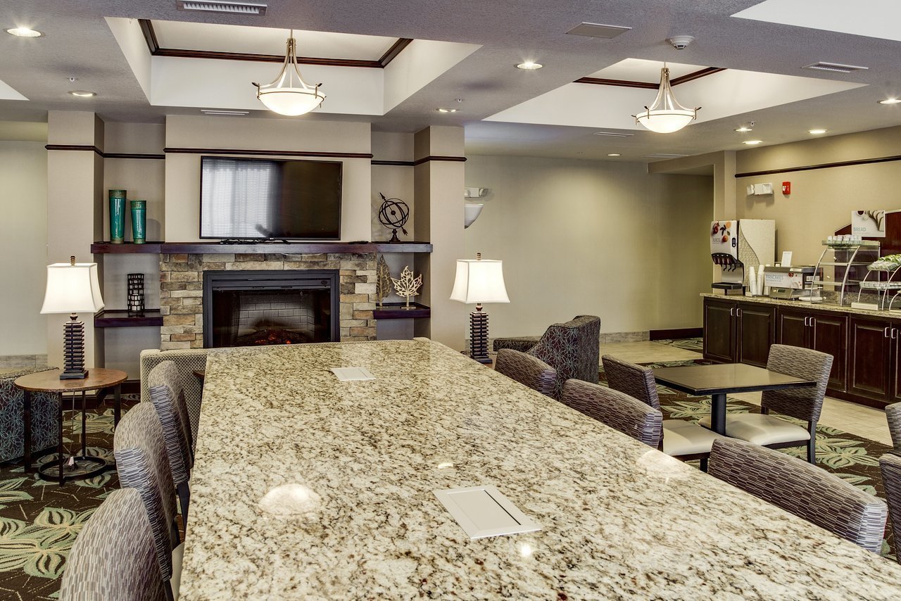 Holiday Inn Express & Suites Nevada, Nevada, MO Jobs Hospitality Online