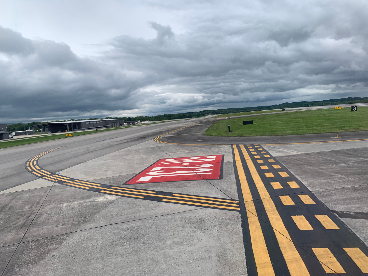 HMSHost at McGhee Tyson Airport, Alcoa, TN Jobs Hospitality Online