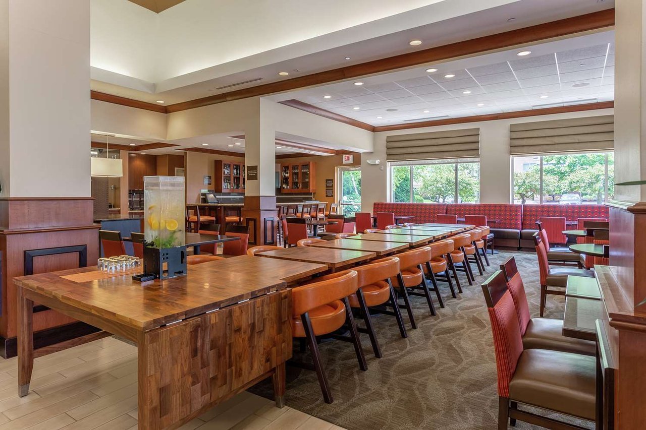 Hilton Garden Inn Rockford, Rockford, IL Jobs | Hospitality Online