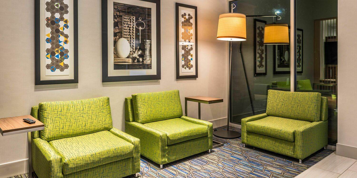 Holiday Inn Express & Suites Farmville, Farmville, VA Jobs