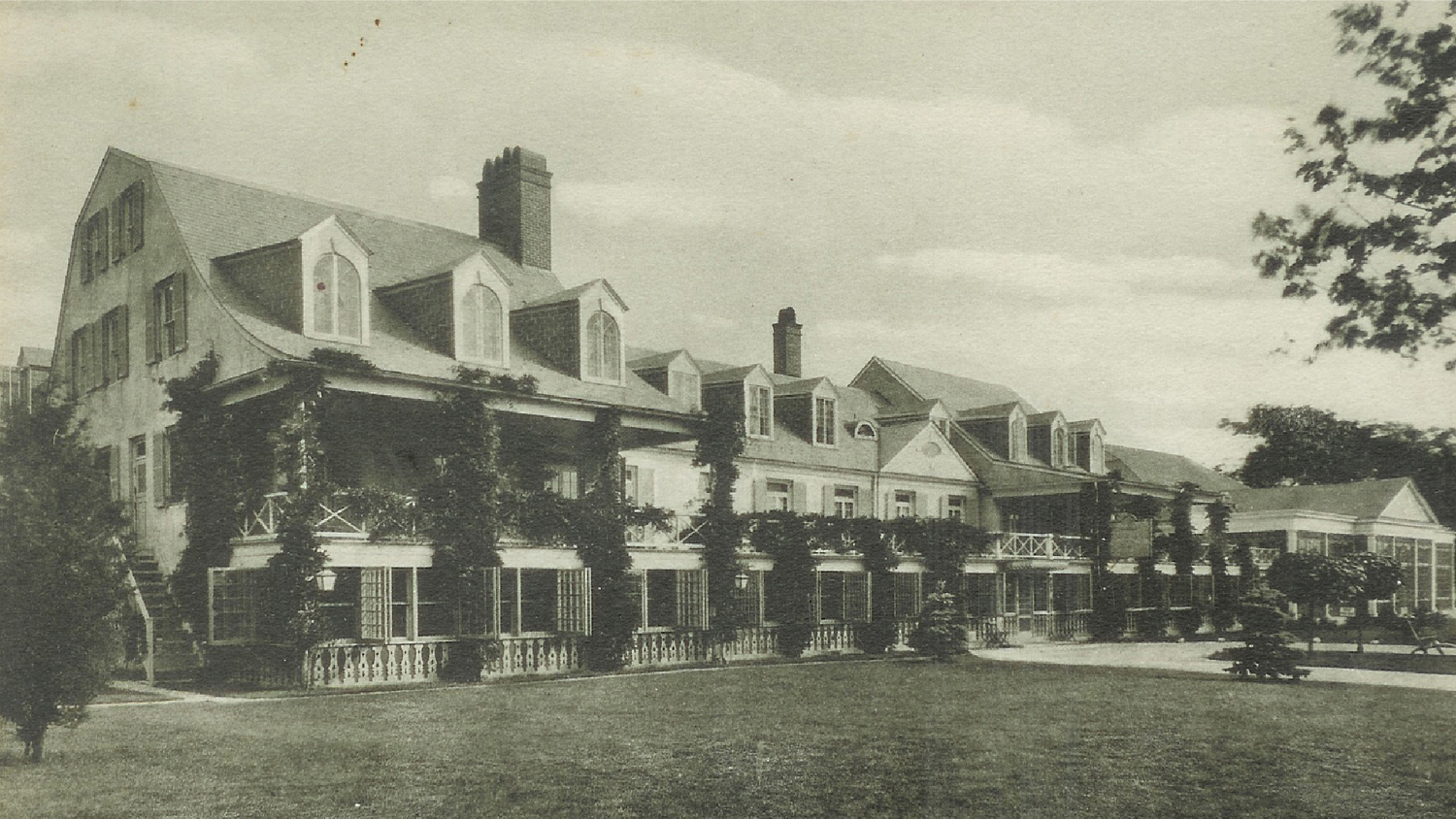 Canoe Place Inn & Cottages, Hampton Bays, NY Jobs Hospitality Online