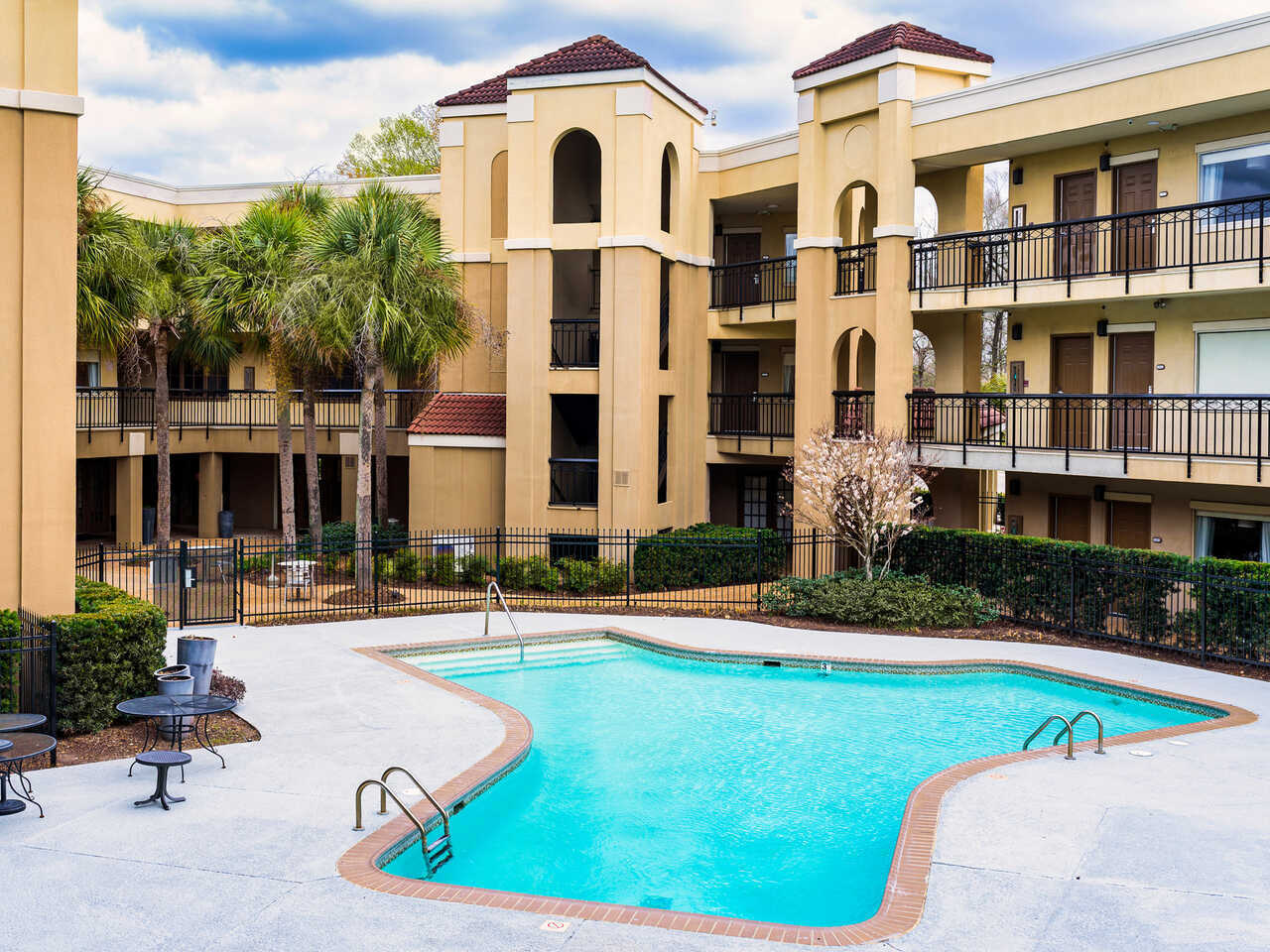 Comfort Suites Medical District Near Mall Of Louisiana, Baton Rouge, LA Jobs Hospitality Online