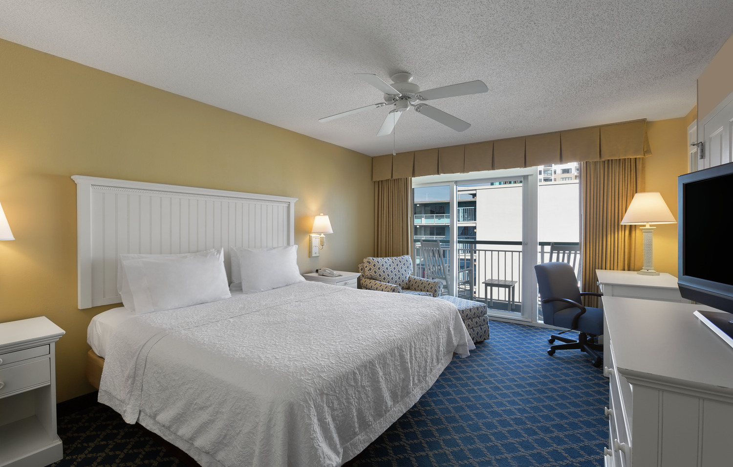 Hampton Inn & Suites Myrtle Beach/Oceanfront, Myrtle Beach, SC Jobs