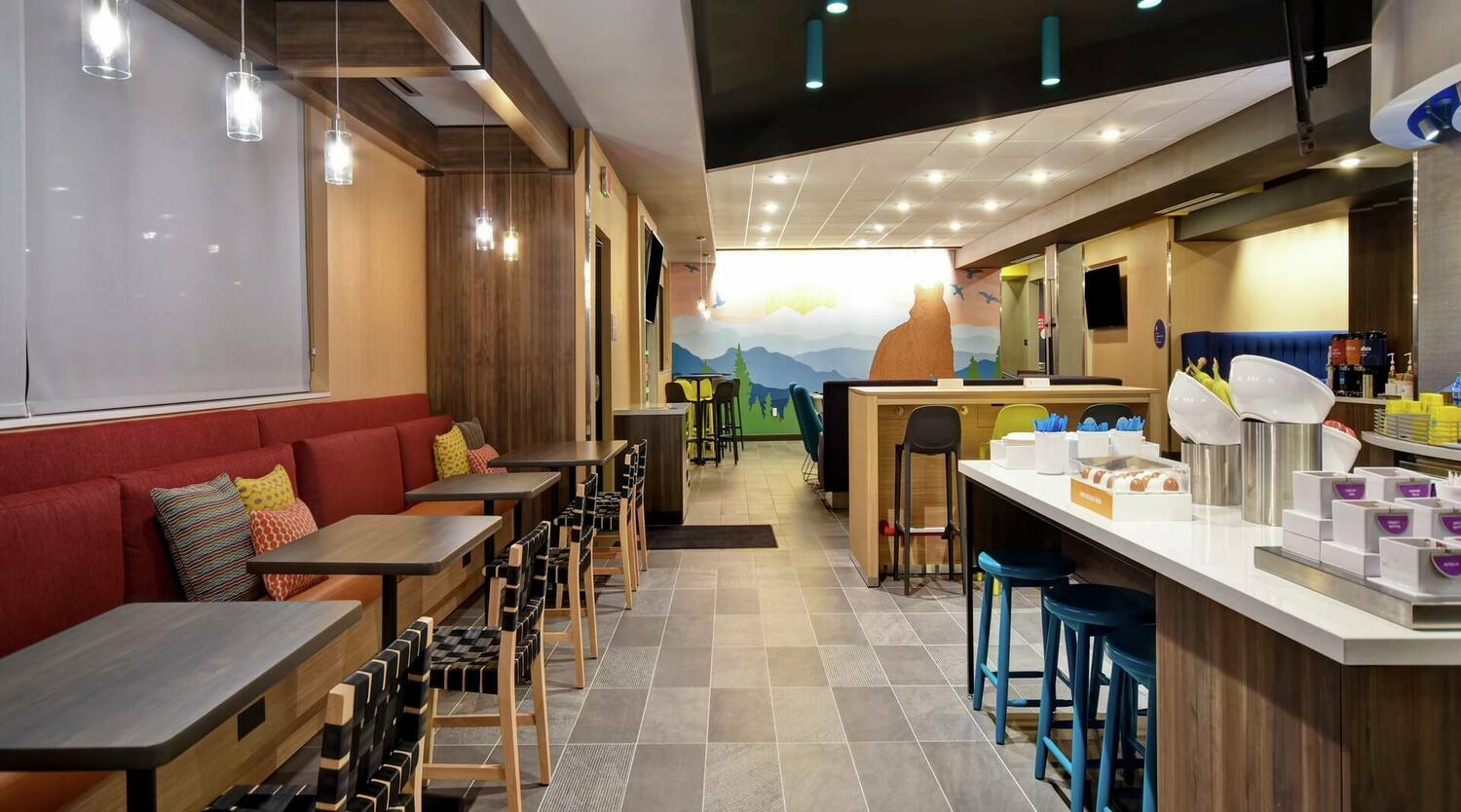 Tru by Hilton Denver South Park Meadows, Lone Tree, CO Jobs